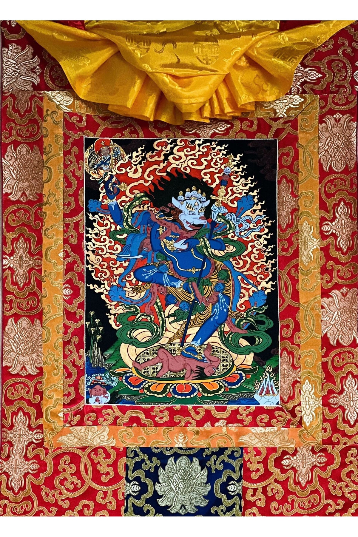 Hand-Painted Simhamukha Thangka – Lion-Faced Dakini Tantra Art with Silk Brocade