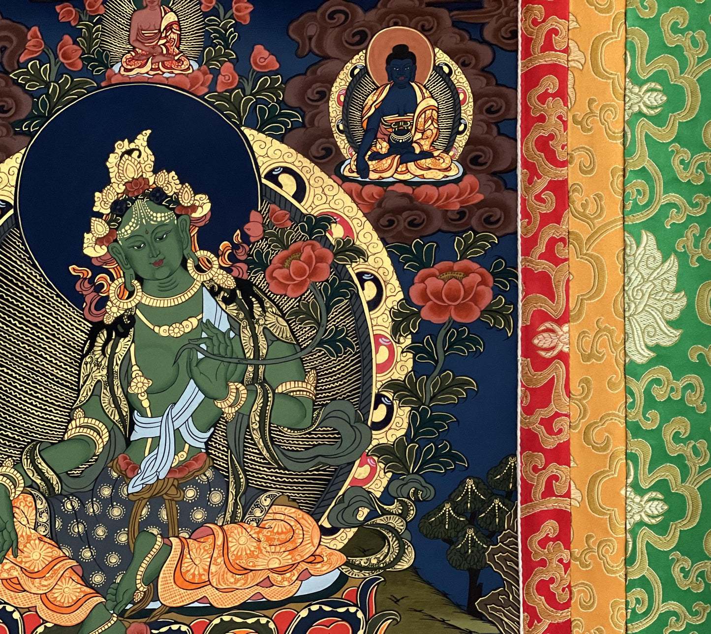 Hand-Painted Green Tara Thangka – Tibetan Buddhist Art with Silk Brocade