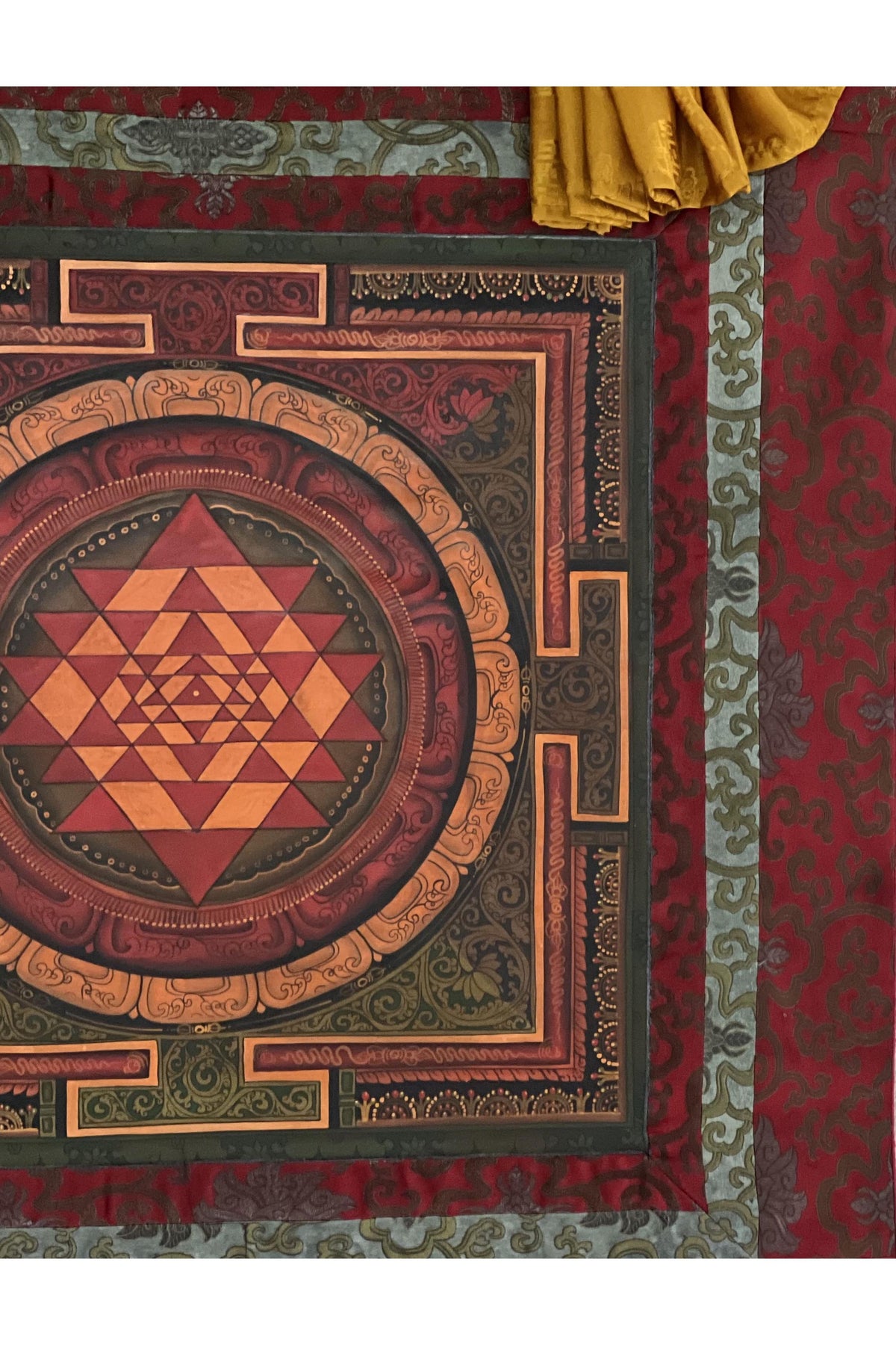Hand-Painted Sri Yantra Mandala Thangka – Oil-Varnished Shri Chakra with Silk Brocade
