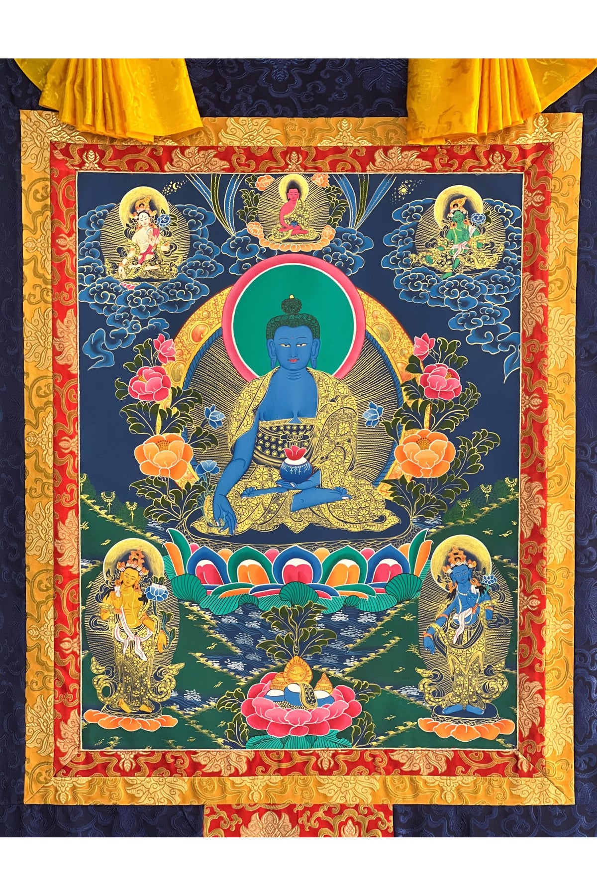 Large Medicine Buddha Thangka – Hand-Painted Bhaisajyaguru Healing Art with Silk Brocade