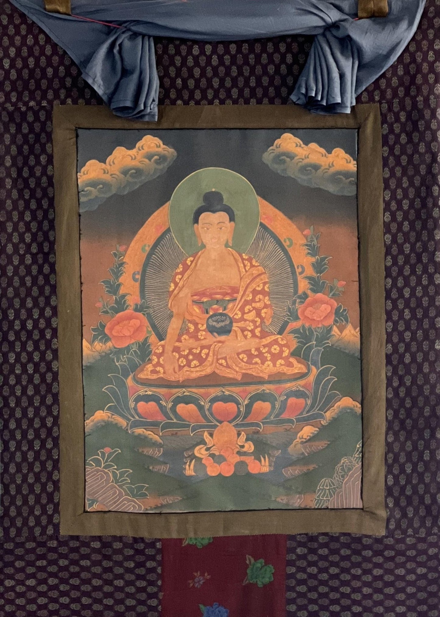 Original Hand - painted Old Oil Varnished Shakyamuni Buddha/ Siddhartha Gautama Tibetan Thangka Painting with Cotton Brocade - Tibetan Thangka Art