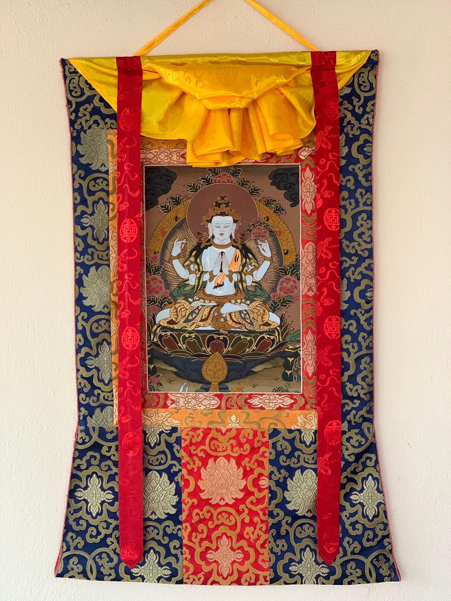 Avalokiteshvara Thangka | Hand-Painted Chenrezig Tibetan Compassion Art with Silk Brocade