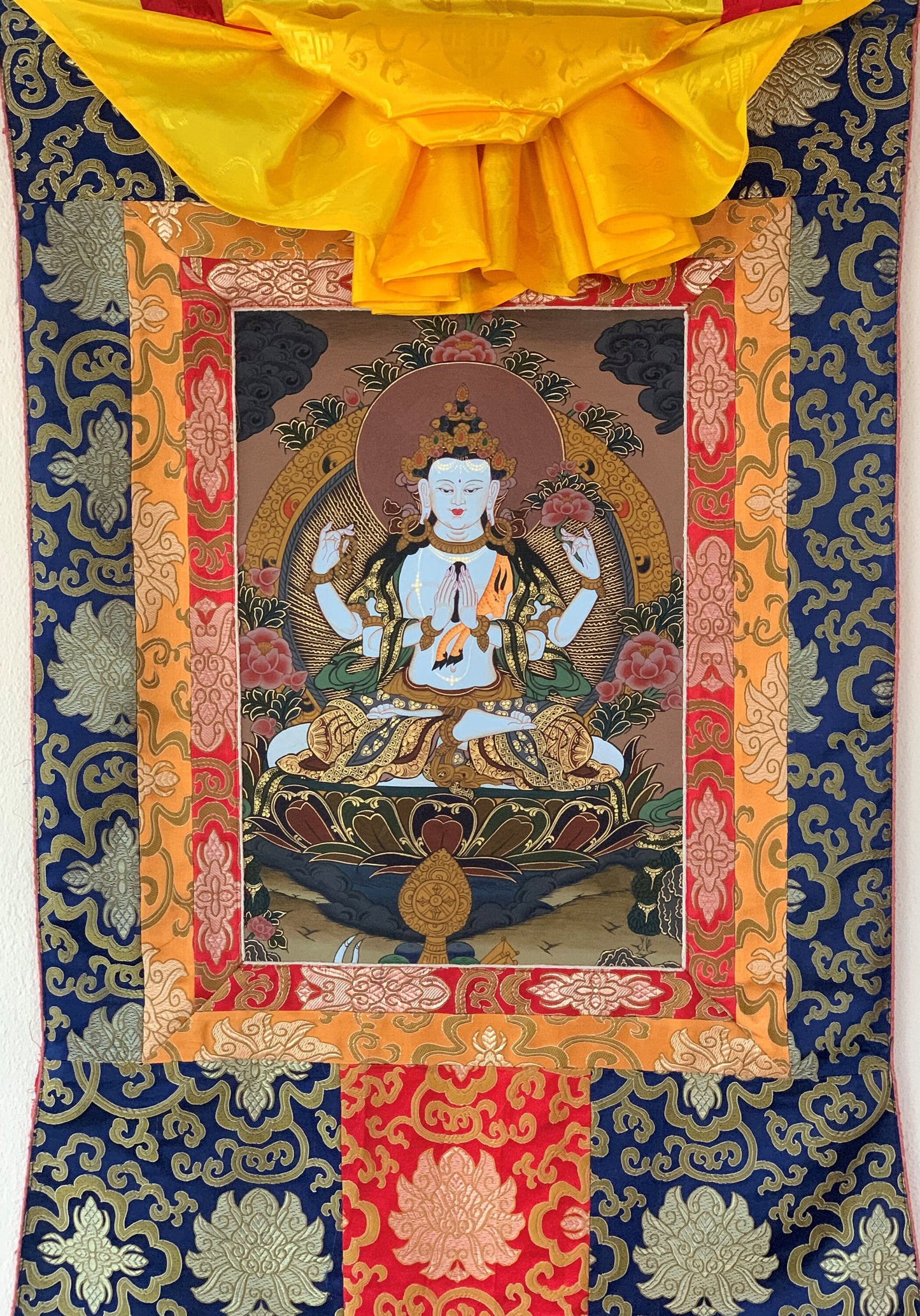 Avalokiteshvara Thangka | Hand-Painted Chenrezig Tibetan Compassion Art with Silk Brocade