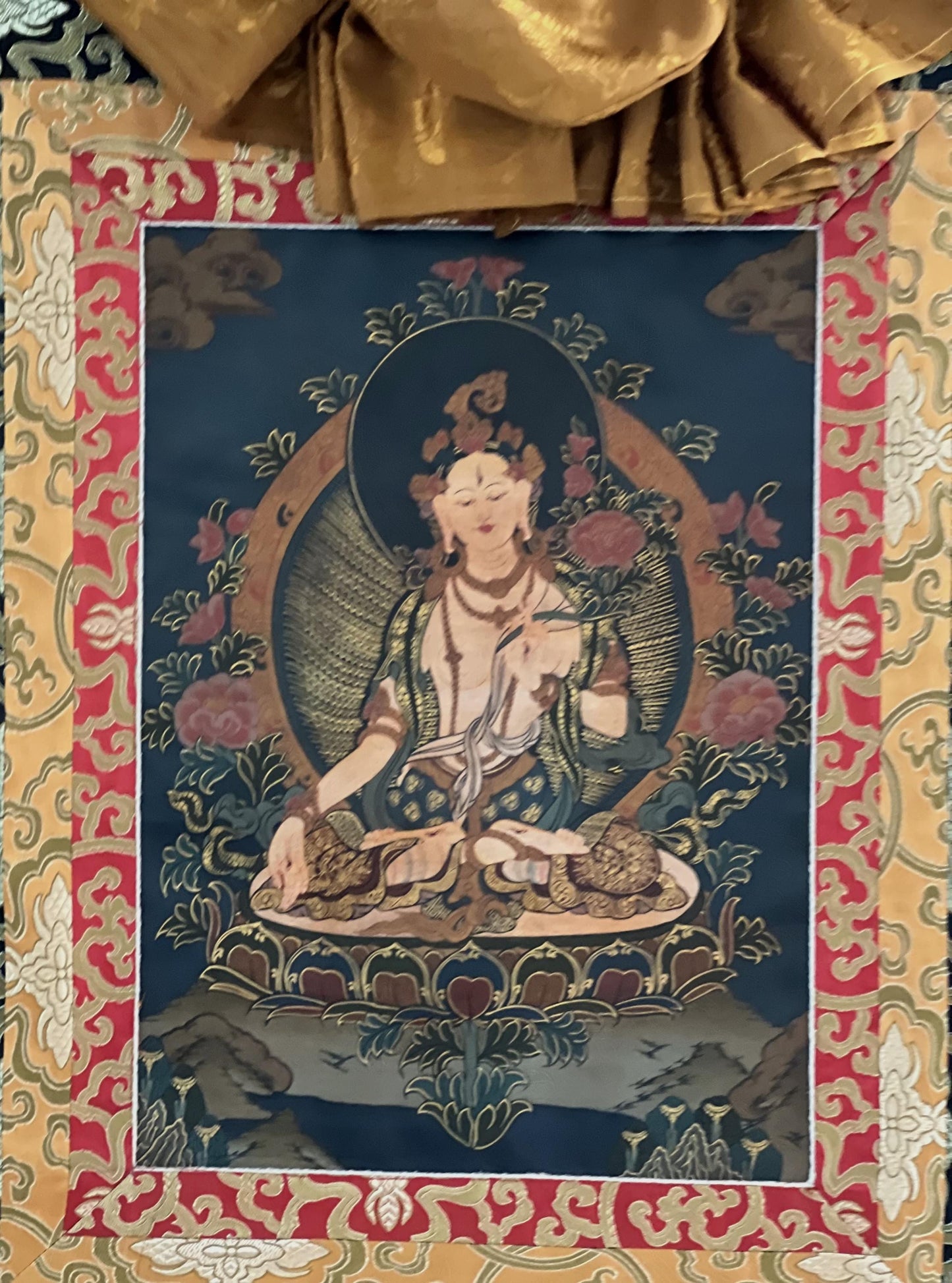 Original Hand-painted White Tara/ Mother Goddess/ Old Oil-Varnished Tibetan Thangka Painting with Silk Brocade