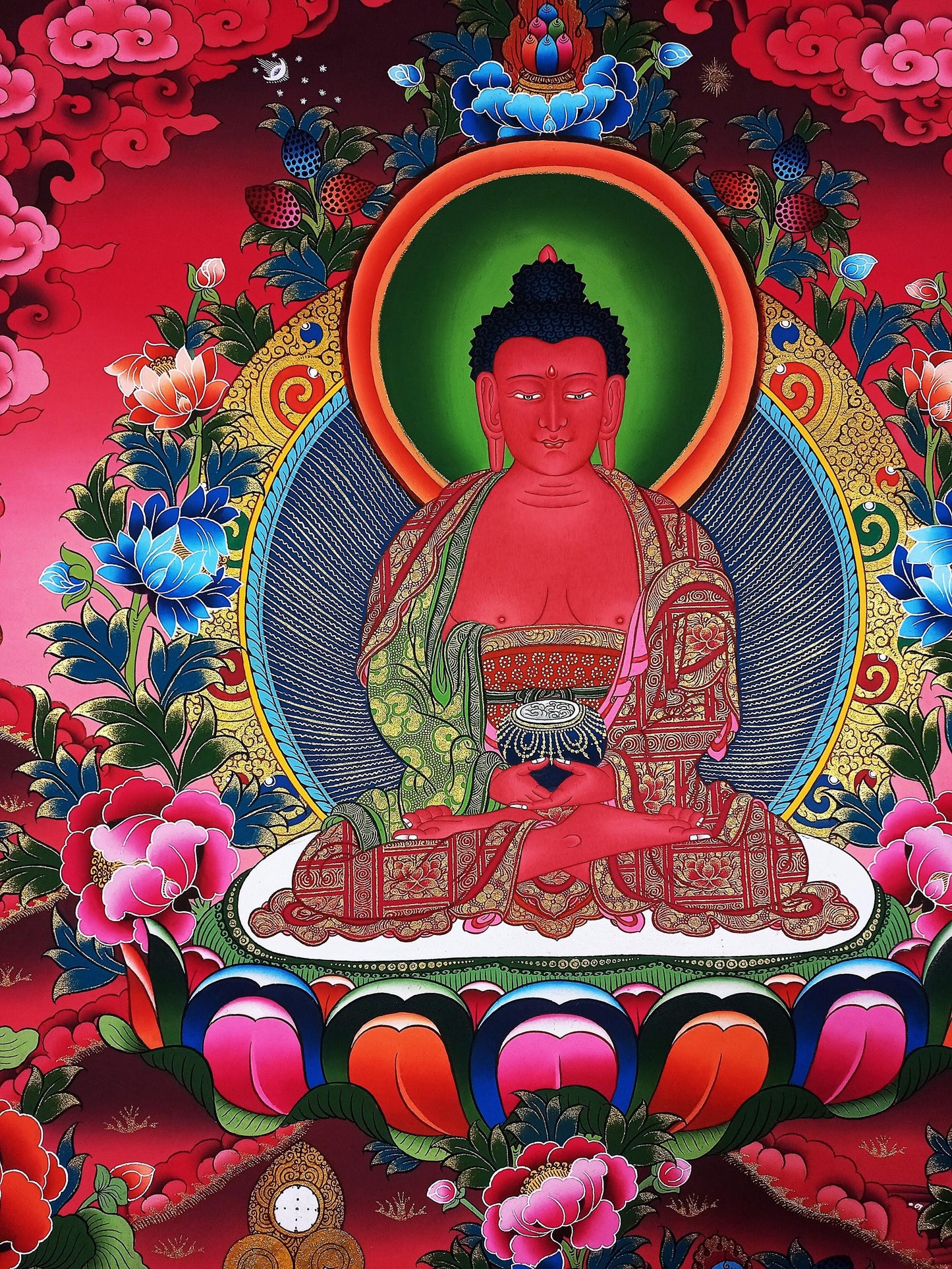 Hand-Painted Amitabha Buddha Thangka: Gold Tibetan Meditation Art