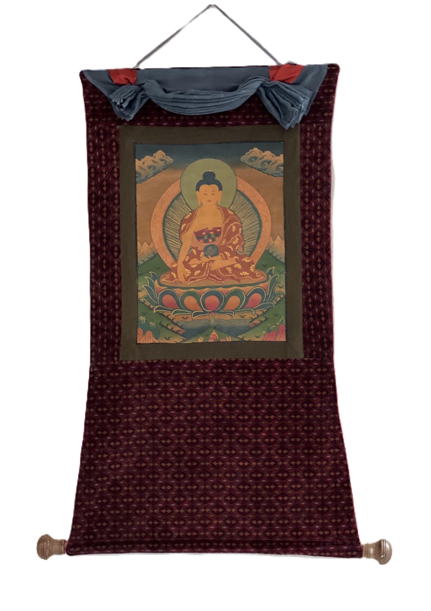 Hand-Painted Shakyamuni Buddha Thangka Painting with Cotton Brocade