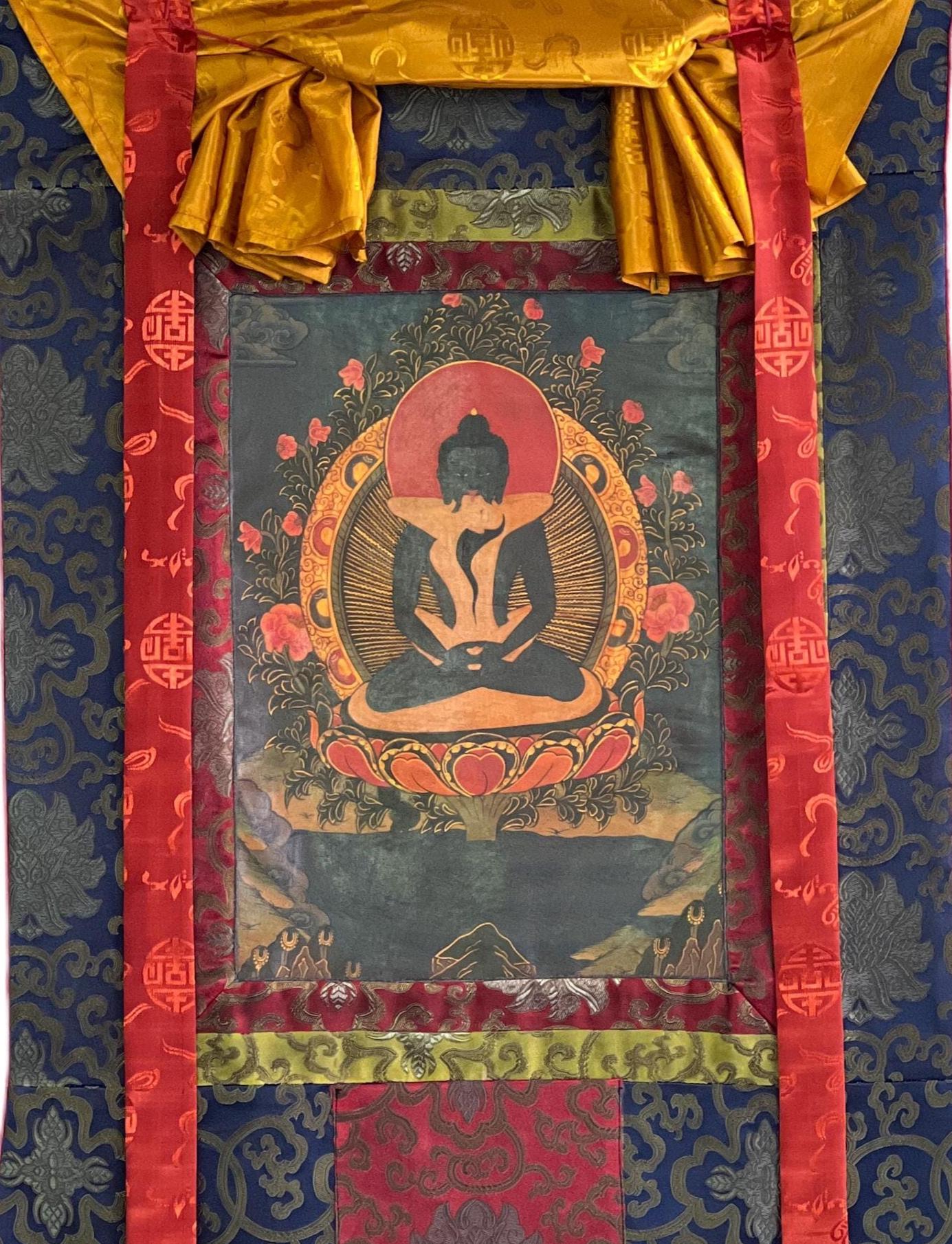 Hand-painted Samantabhadra Thangka – Tibetan Buddhist Art with Silk Brocade