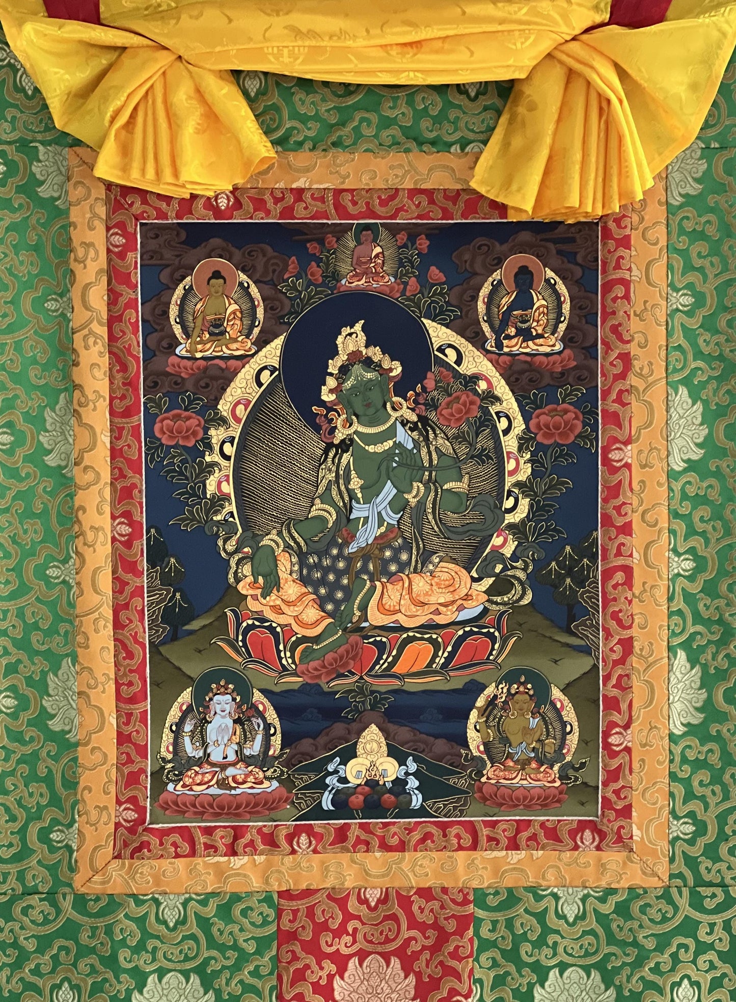 Hand-Painted Green Tara Thangka – Tibetan Buddhist Art with Silk Brocade