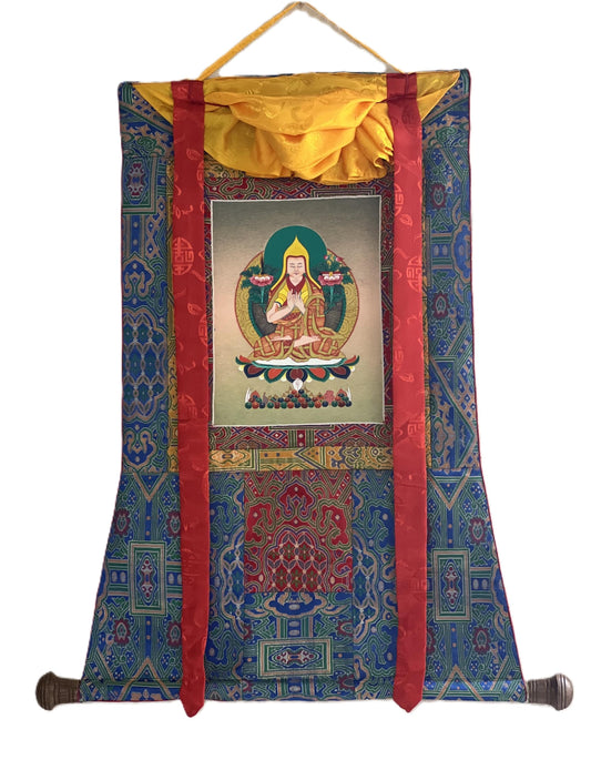Hand-Painted Tsongkhapa Thangka – Gold Tibetan Art with Silk Brocade