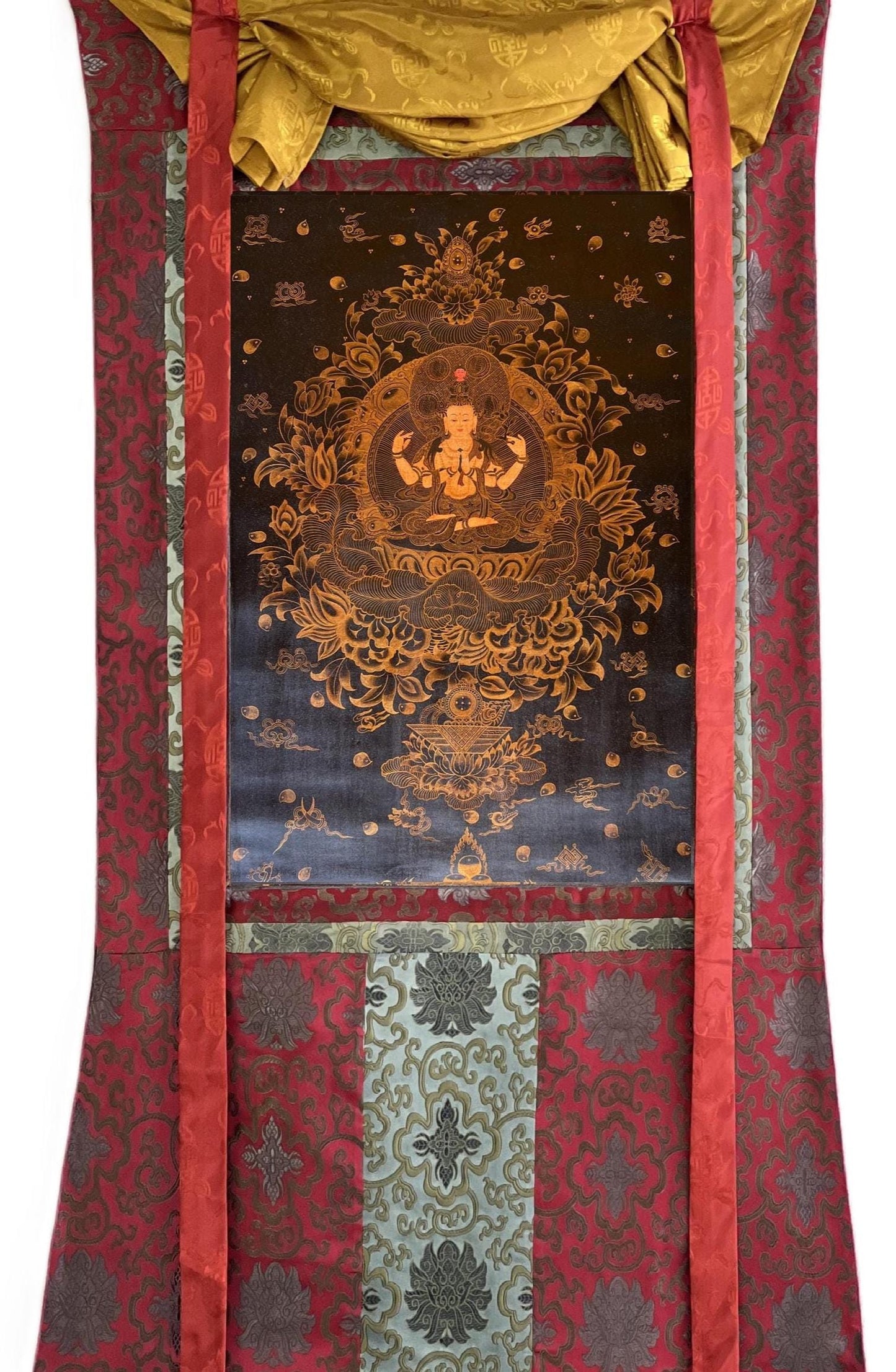 Hand-Painted White Tara Thangka – Tibetan Silk Brocade Art