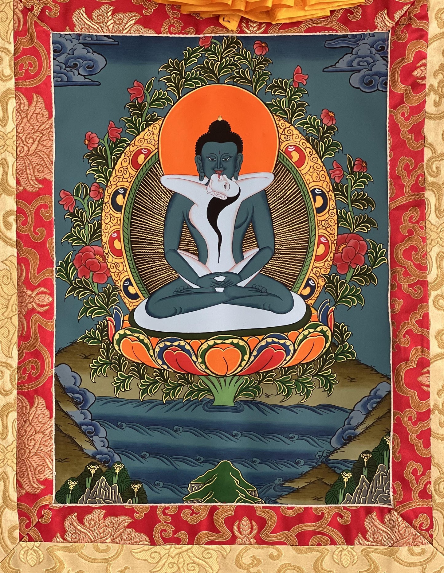 Hand-Painted Samantabhadra Thangka – Tibetan Silk Brocade Art