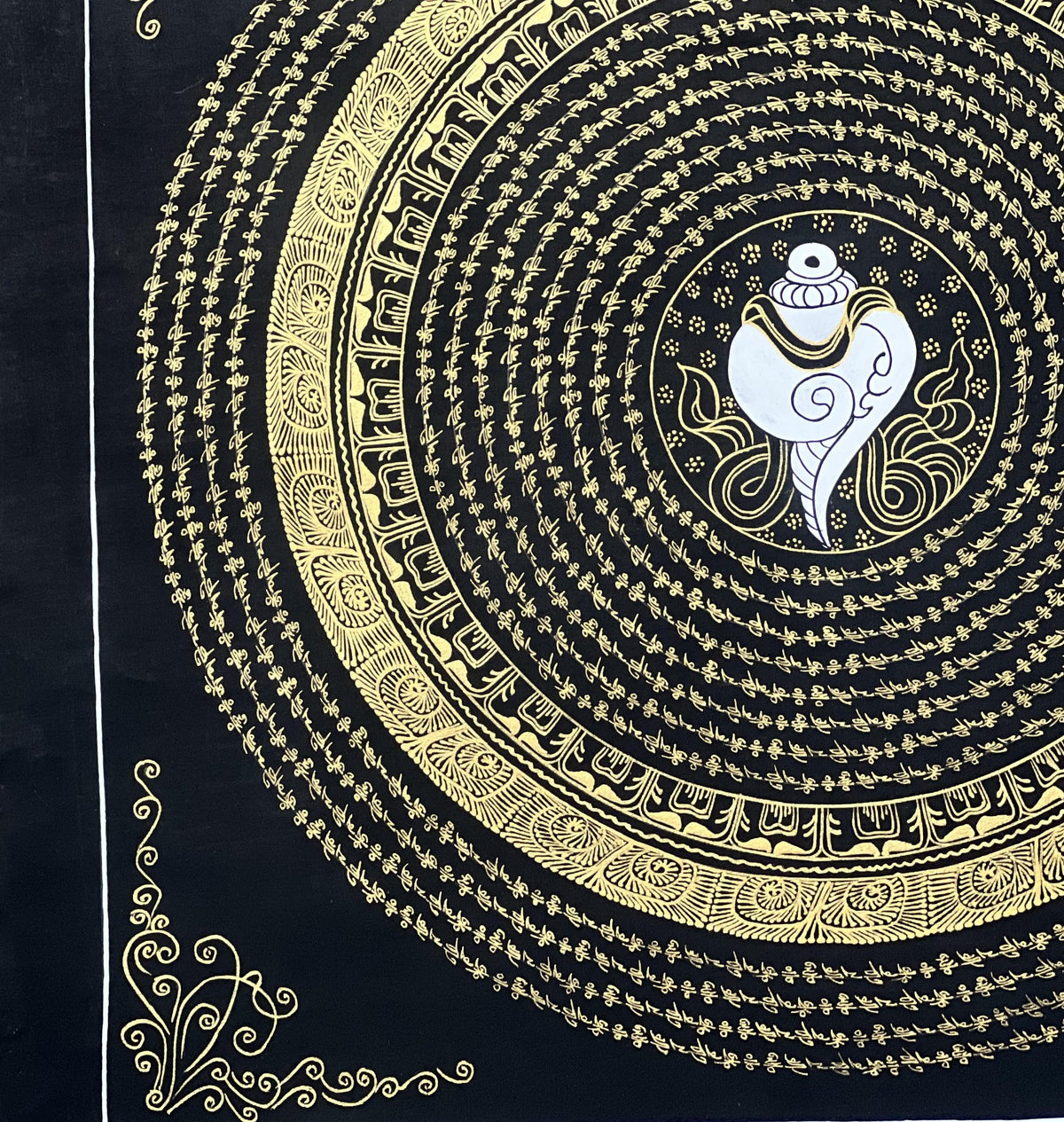 Hand-Painted Conch Shell Mandala Thangka  Tibetan Buddhist Art