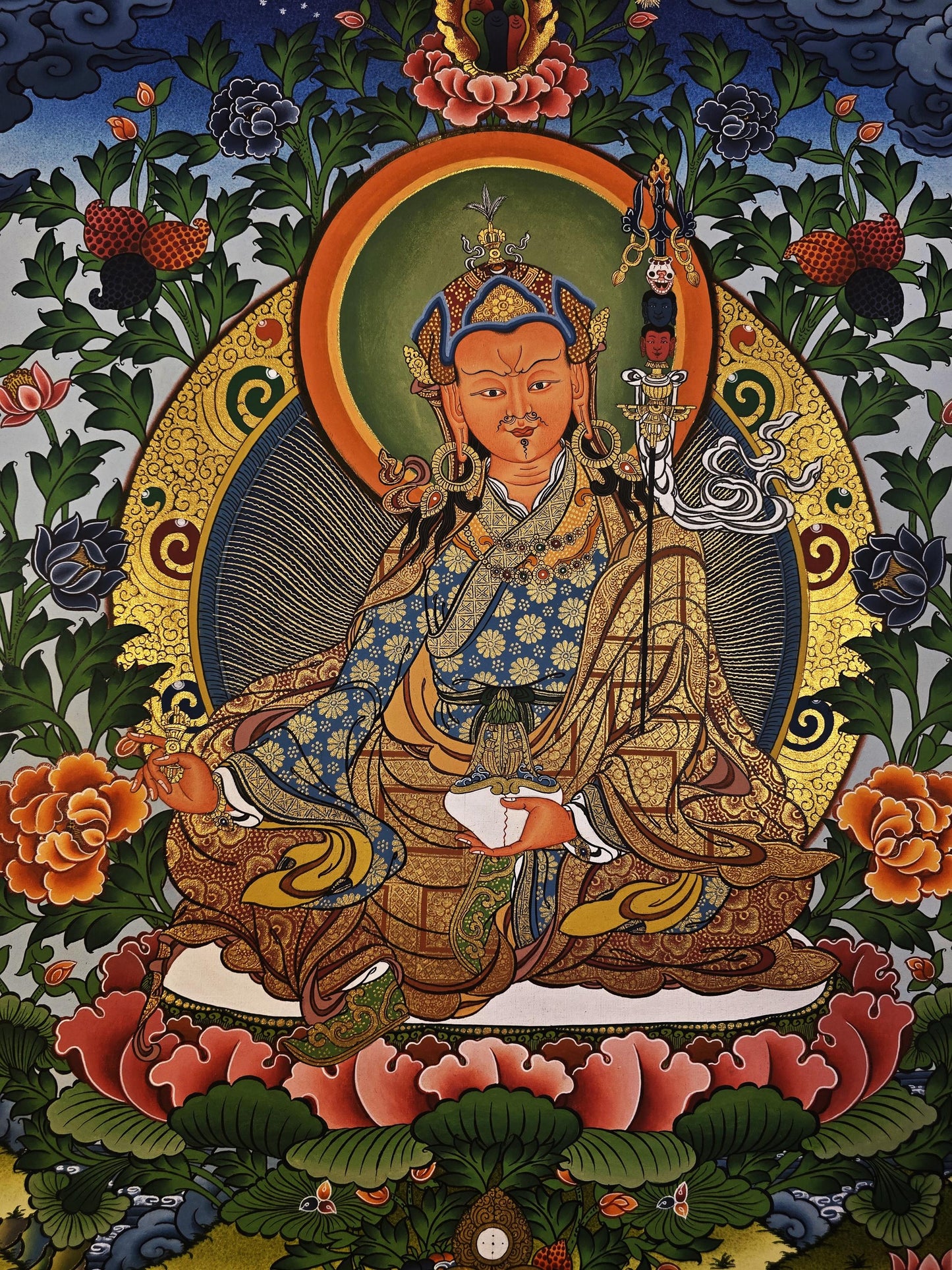 Hand-Painted Guru Rinpoche Thangka | Padmasambhava Masterpiece | Gold Tibetan Compassion Meditation Art | Authentic Nepalese Painting
