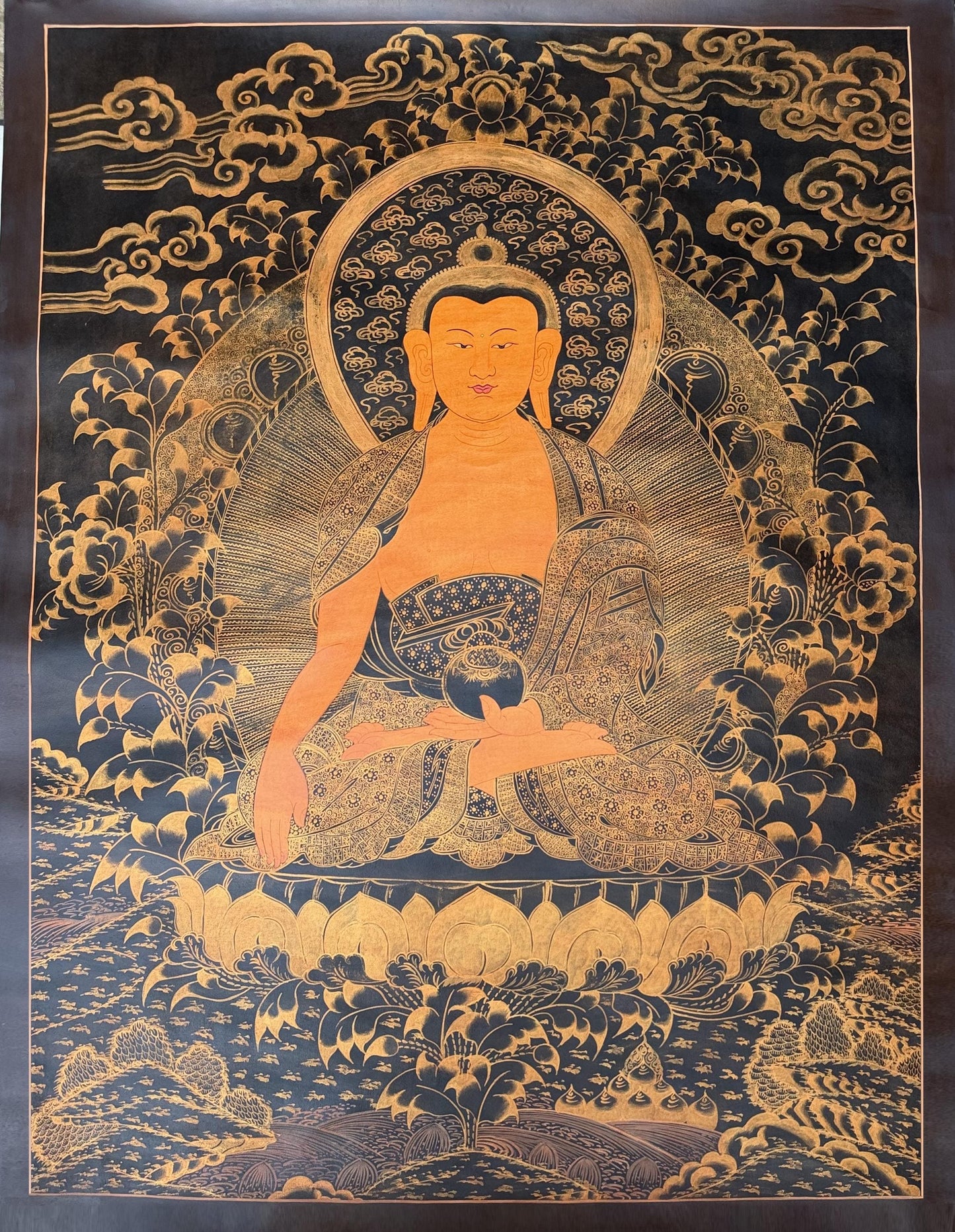 Large Shakyamuni Buddha Thangka – Hand-Painted Oil Varnished Tibetan Art, Enlightenment Under Bodhi Tree