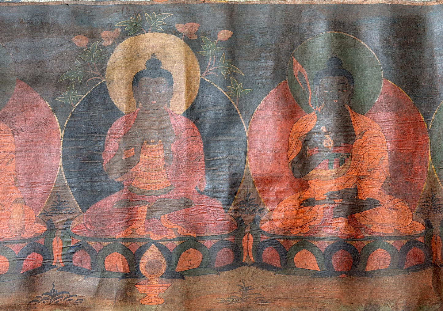 Old Pancha Buddha Tibetan Thangka Painting – Five Dhyani Buddhas Oil Varnished Buddhist Art