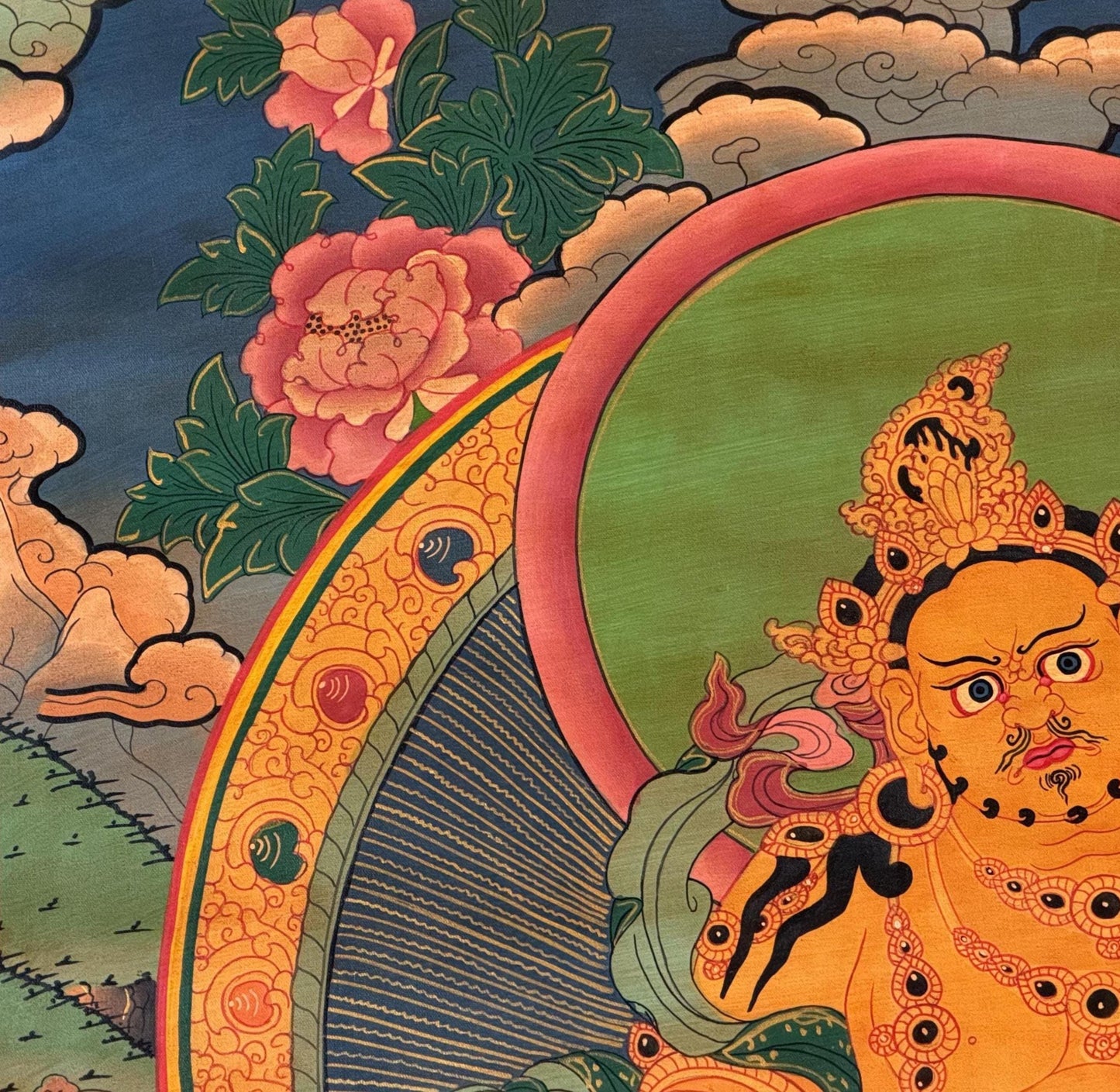Hand-Painted Kubera Thangka – Yellow Dzambhala God of Wealth, Tibetan Buddhist Art, Oil-Varnished Thangka Painting