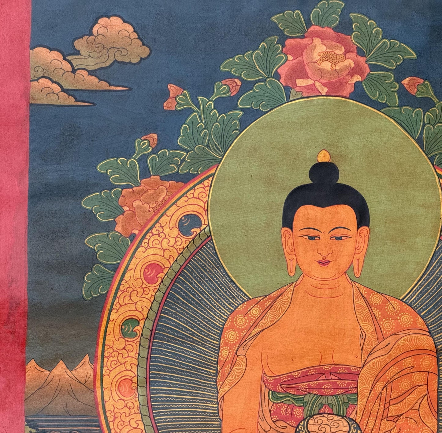 Original Oil-Varnished Shakyamuni Buddha Thangka – Hand-Painted Tibetan Buddhist Art From Nepal