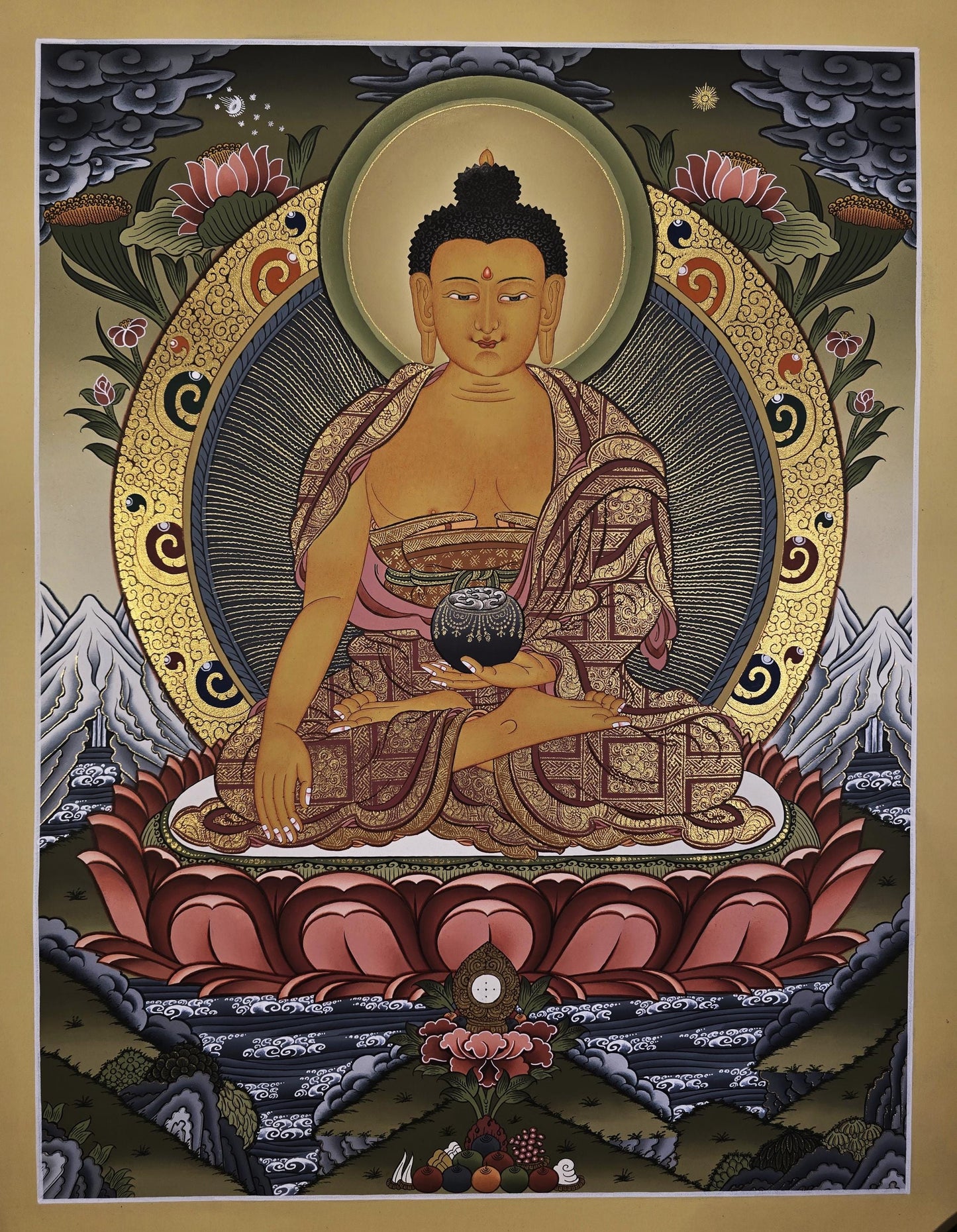 Shakyamuni Buddha Thangka – 24K Gold Painting | Hand-Painted Tibetan Art