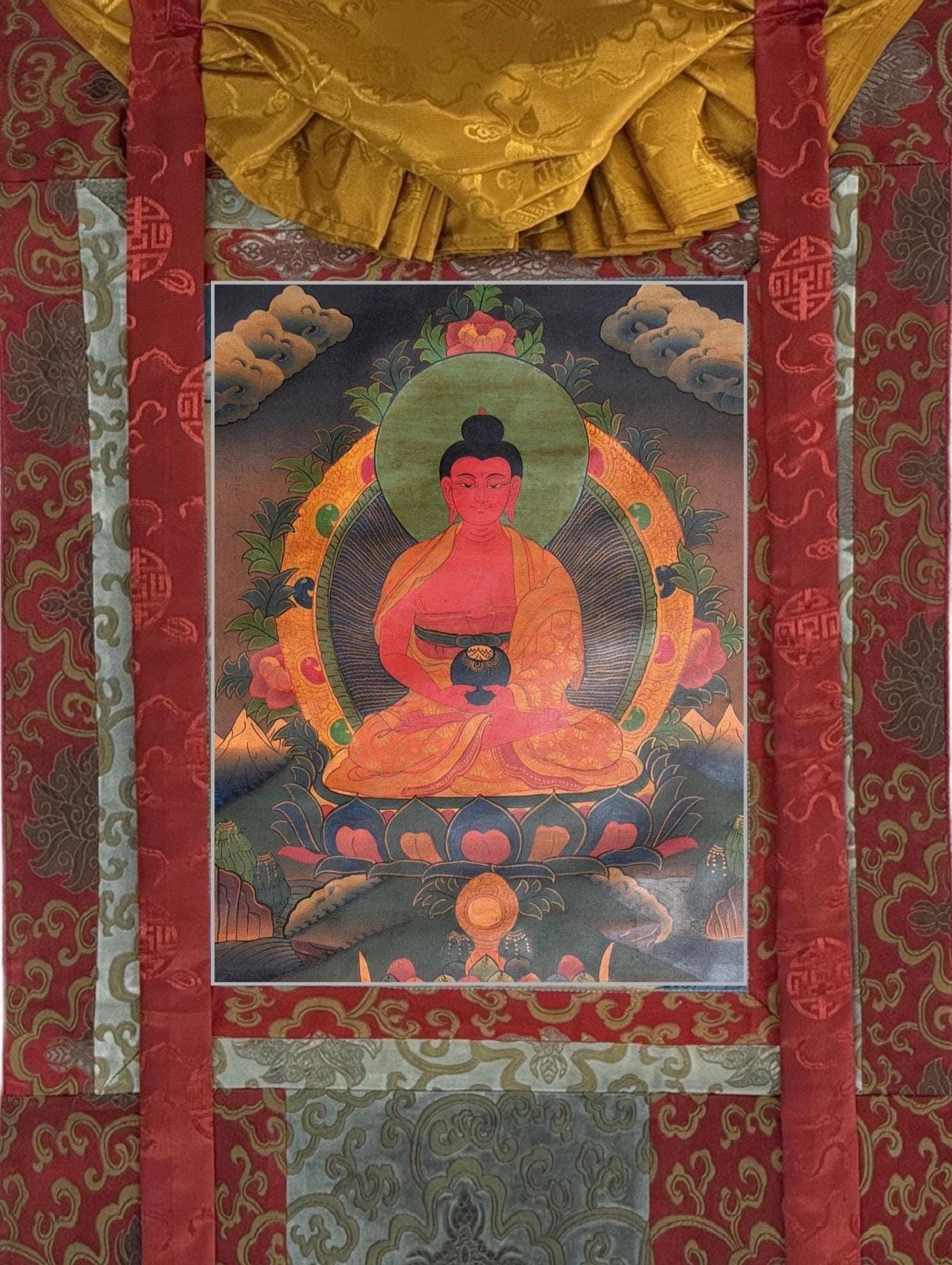 Amitabha Buddha Oil-Varnished Thangka | Hand-Painted Tibetan Pure Land Art with Silk Brocade