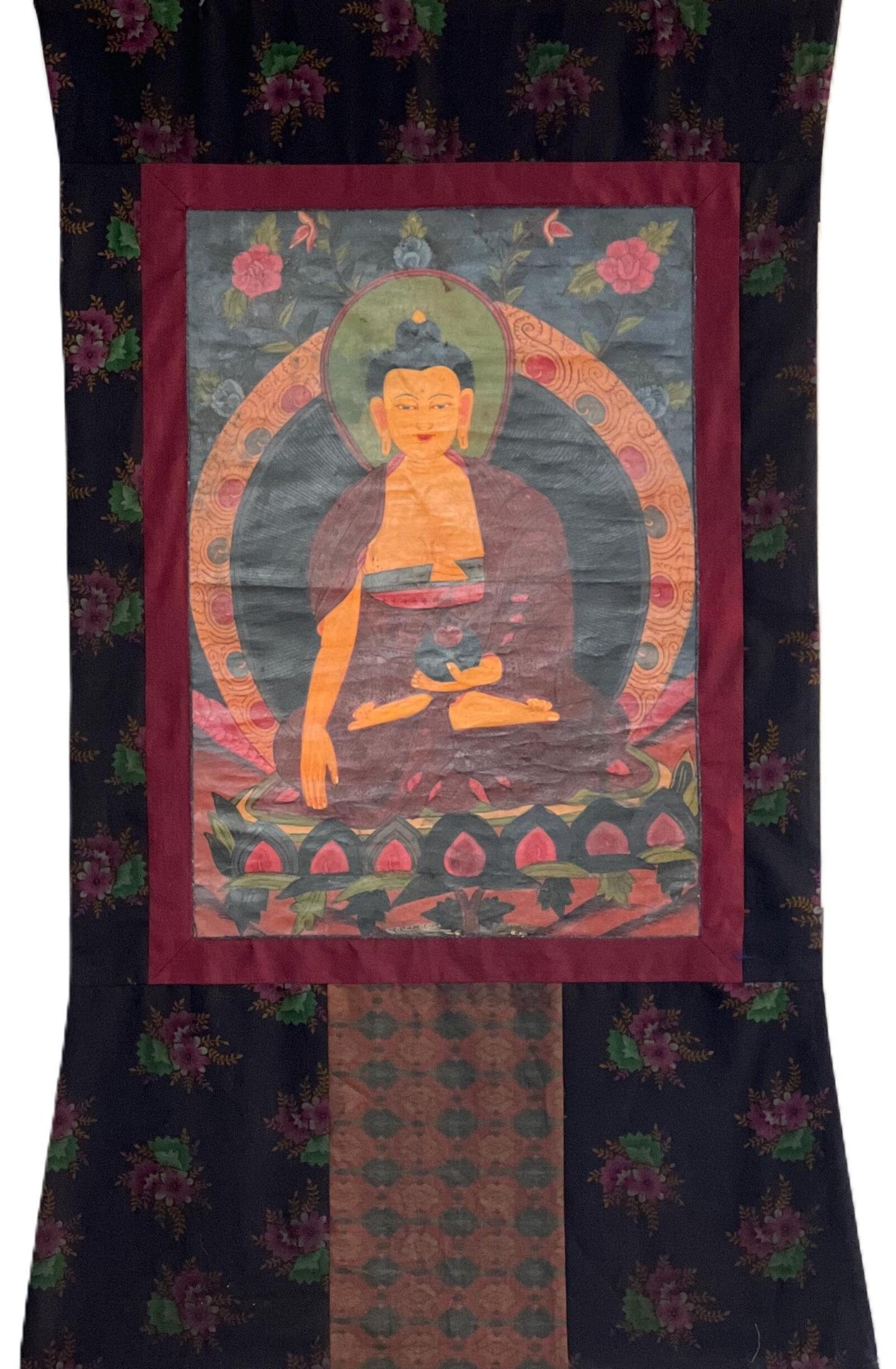 Old Shakyamuni Buddha Thangka | Hand-Painted Single Border Tibetan Art with Cotton Brocade