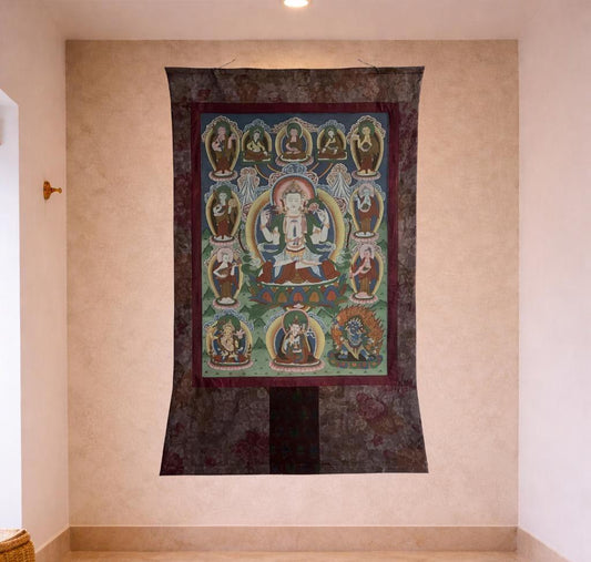 Vintage Avalokiteshvara Thangka Painting: Tibetan Buddhist Art