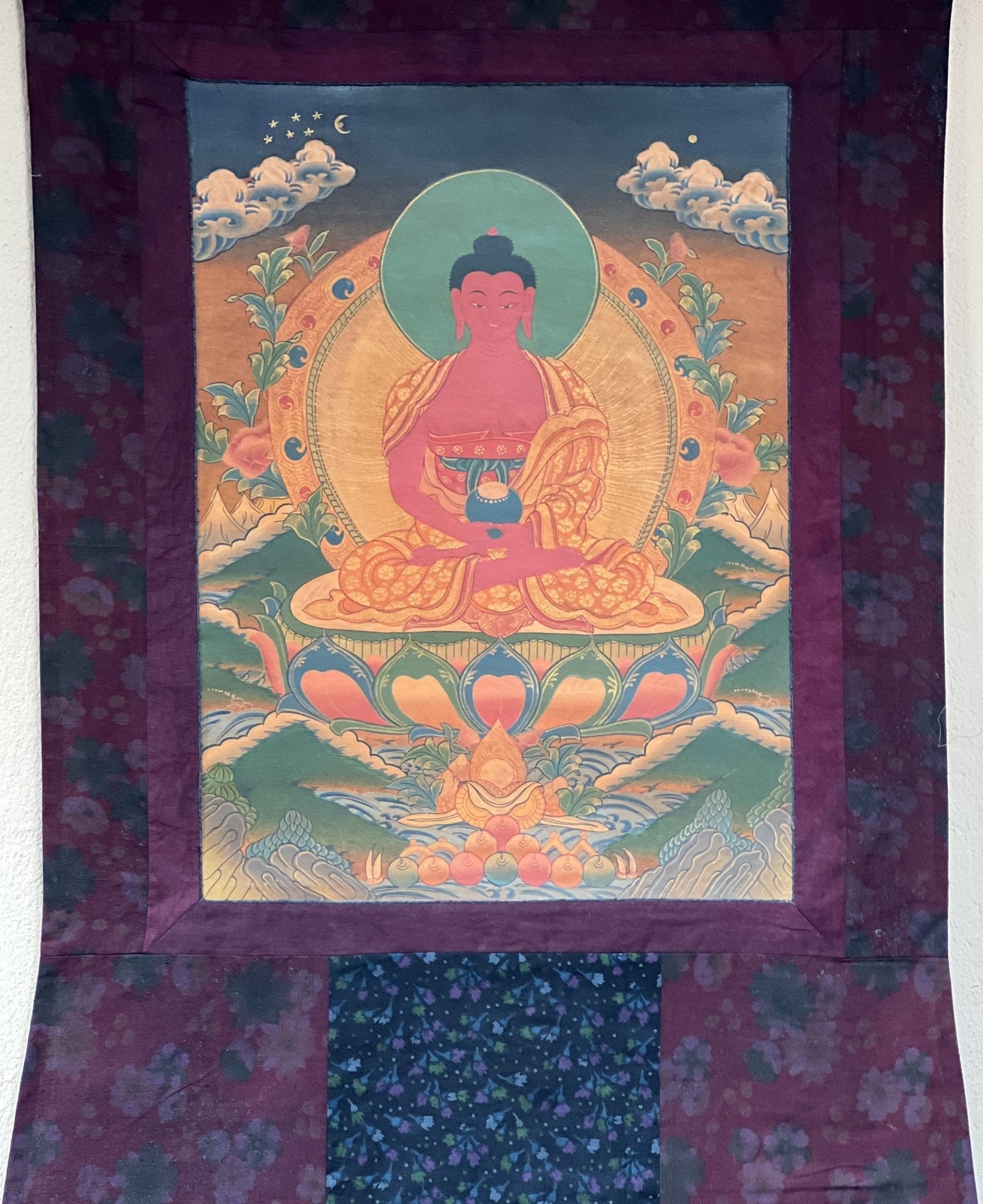 Original Hand - Painted Amitabha Buddha Old Oil - Varnished Tibetan Compassion / Meditation Thangka Painting with High - Quality Cotton Brocade - Tibetan Thangka Art
