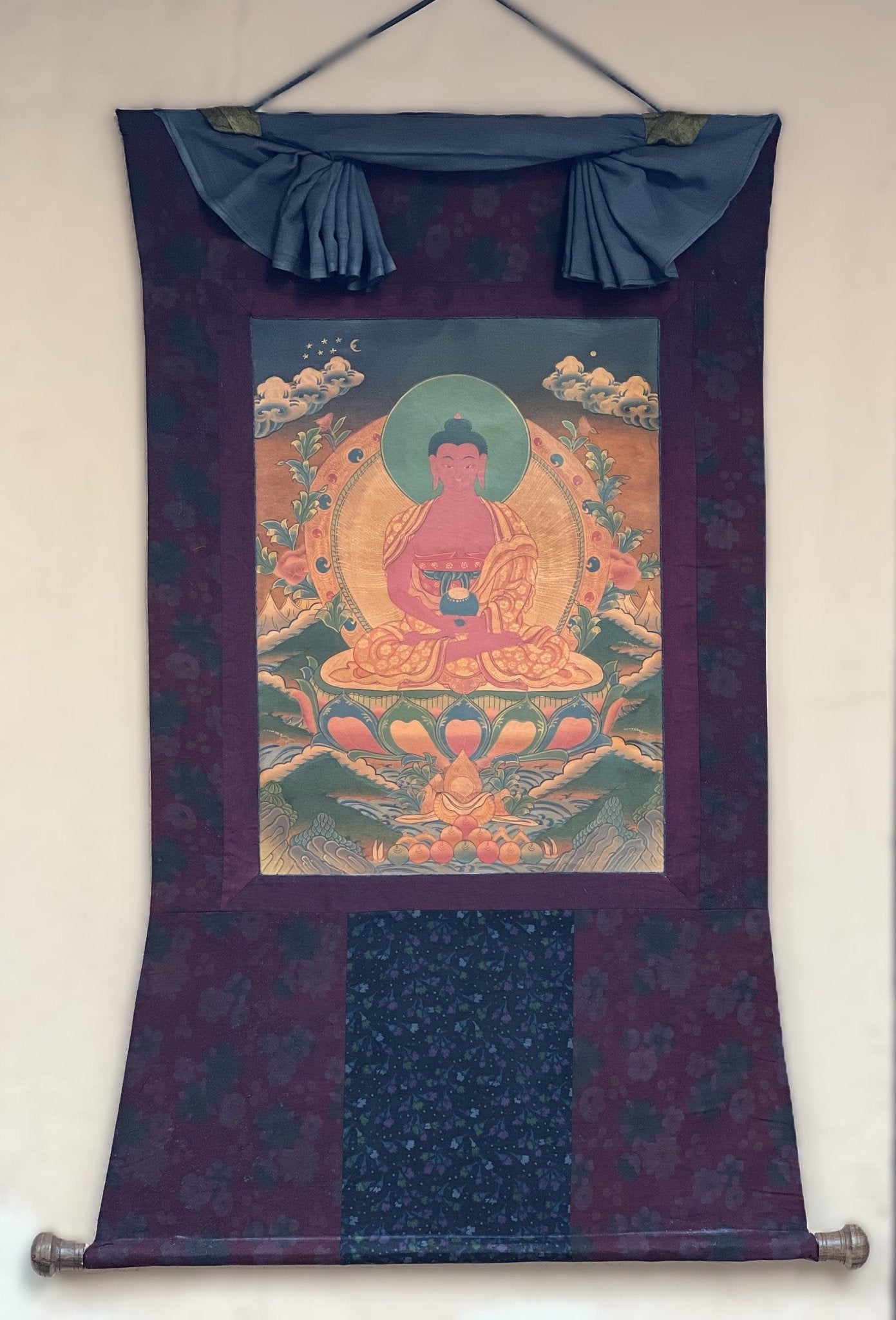 Original Hand - Painted Amitabha Buddha Old Oil - Varnished Tibetan Compassion / Meditation Thangka Painting with High - Quality Cotton Brocade - Tibetan Thangka Art